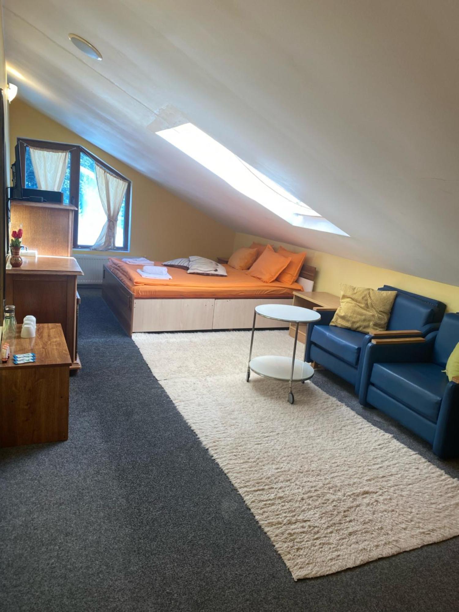 Forest Star On The Slope Hotel 2*